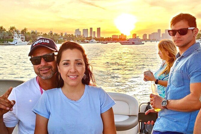 Yacht Celebration! (Restroom/Kitchen/AC & Bed on Board) - Practical Tips for Booking and Enjoying