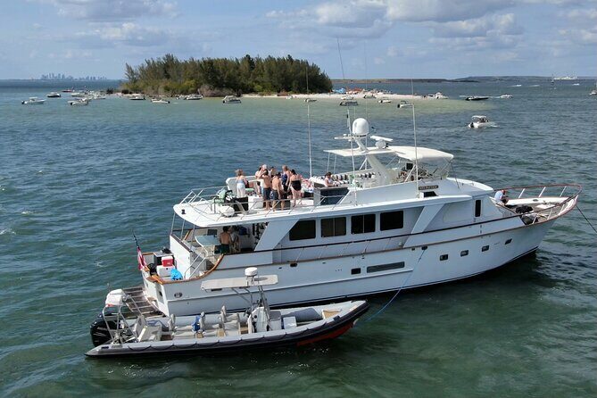Yacht Charter Madeira beach and Tampa Bay - Key Points