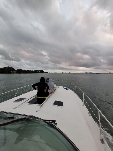 Yacht cruise Biscayne Bay, Miami Beach and Sand bar. 42Ft - Authentic Experiences and Guest Feedback