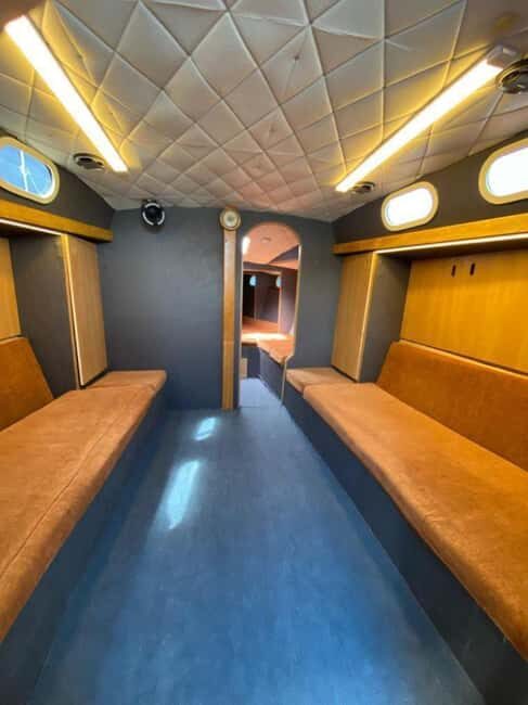 Yacht Tour Baku with Wine Tasting - Wine Tasting: A Local Flavor