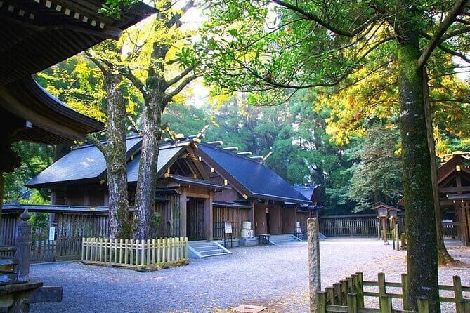Yanagawa Kimono Private Tour with River Cruise and Luxury Lunch - FAQ