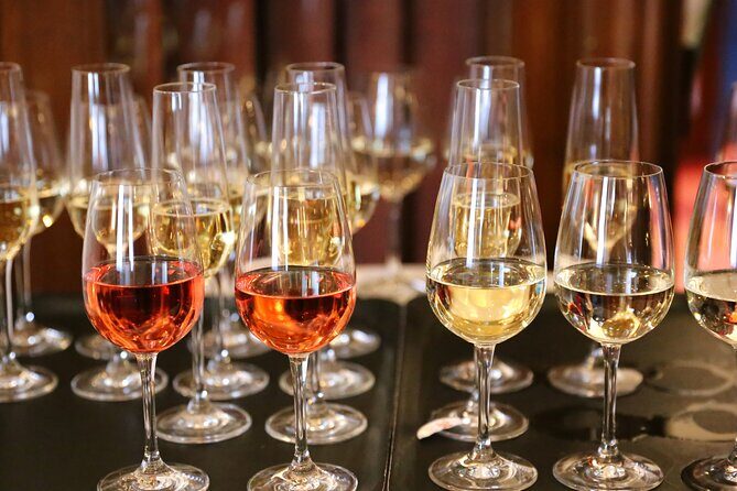 Yarra Valley, Dandenong Ranges inc. lunch with wine,plus morning tea,chocolate - Who Would Love This Tour?