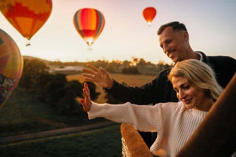 Yarra Valley: Hot Air Balloon with Breakfast & CBD Transfers - Key Points