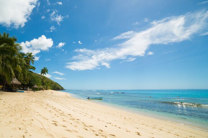 Yasawa Islands Explorer Cruise with Lunch - The Bottom Line