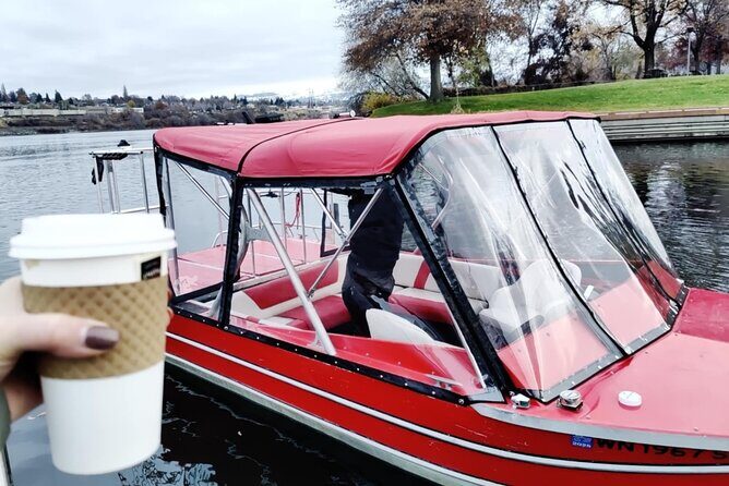 Year-Round Private Columbia River Boat Cruise in Wenatchee, WA - Key Points