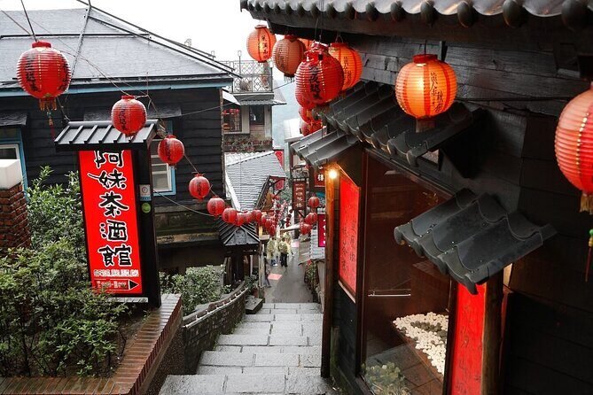 Yehliu, Jiufen & Pingxi Day Tour from Taipei - Real Traveler Feedback