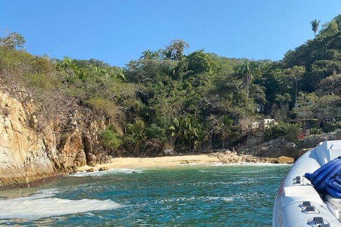 Yelapa Escape & Snorkeling in Puerto Vallarta by Speedboat - Exploring Yelapa: Village and Waterfall