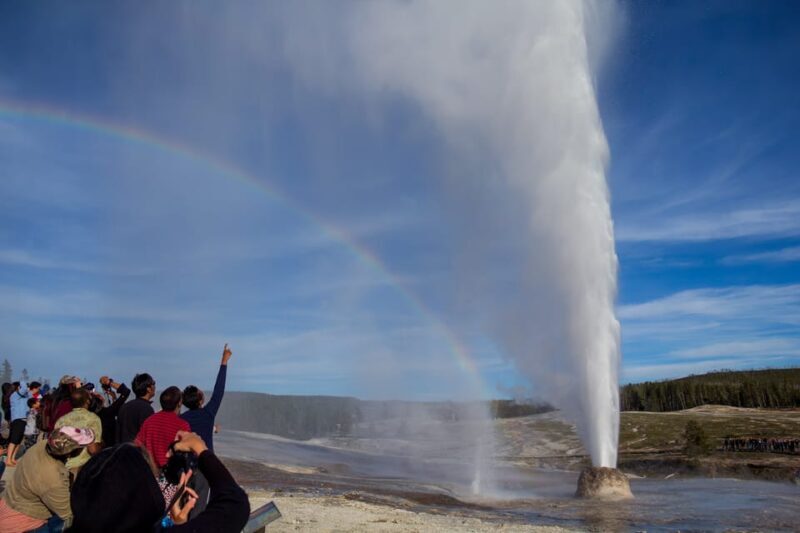 Yellowstone Old Faithful and Waterfall Tour - FAQ