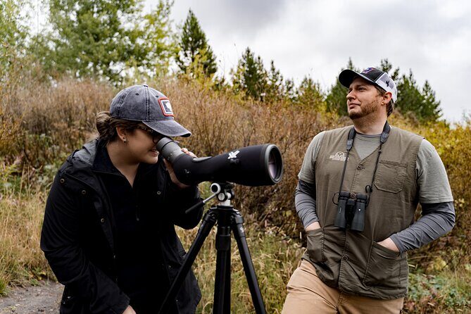Yellowstone's Lamar Valley & Picnic Private Tour + Wildlife Guide - Key Points