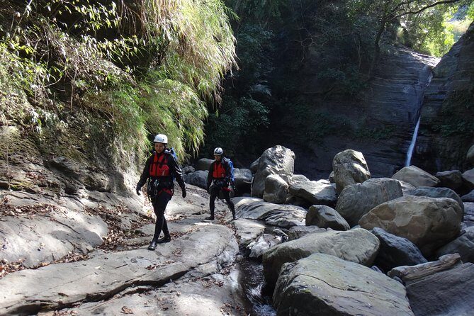 Yi-Hsin creek canyoning in northern Taiwan - Who Should Consider This Tour?