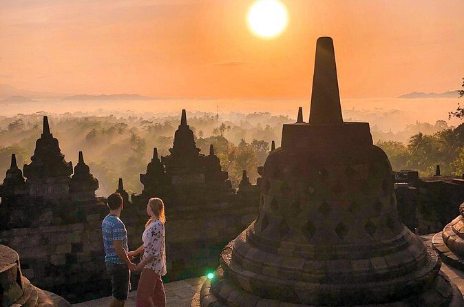 Yogyakarta: Borobudur Temple Climb Up and Prambanan Temple Tour - Practical Tips for Making the Most of the Tour