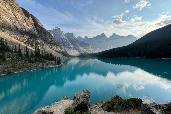 Yoho National Park: Emerald Lake and Louise Lake From Canmore - What Makes This Tour Stand Out?