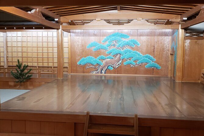 YokaBus Fukuoka Heritage Noh Theater and Dazaifu Highlights - Who Is This Tour Best For?