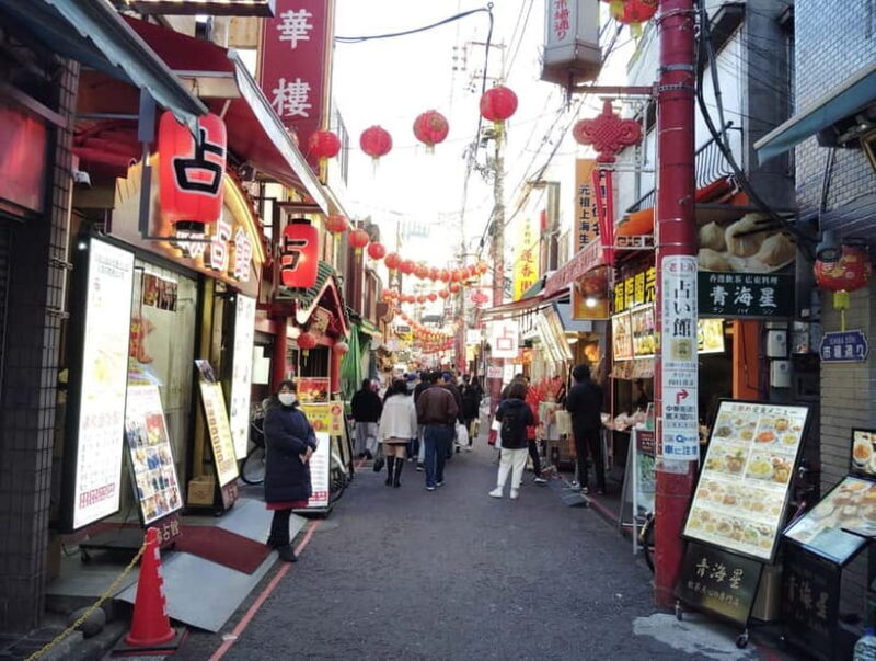 Yokohama: Chinatown Guided Walking Tour with Food Tasting - Is This Tour Right for You?