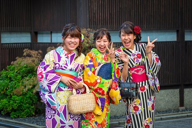 Yokohama Private Intro Tour with a Local, Flexible & Custom - Exploring Yokohama with a Private Local Guide: A Balanced Look