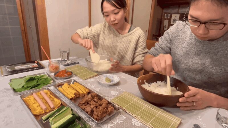 Yokohama: Sushi & Gyoza Cooking with Matcha Experience - Key Points