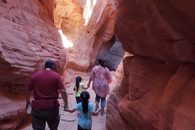 YOU DRIVE! 4 People, 4 Hrs! Ultimate Peekaboo and Hog Canyon Tour - The Sum Up