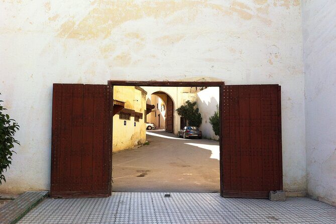 Your Own Morocco. Fes: A City Beyond The Imagination - Authenticity and the Guide’s Role