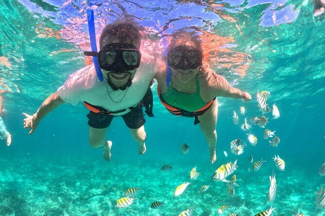 Your Own Private Yacht in Cabo  Snorkeling, Crew & Coastal Views - An In-Depth Look at the Private Yacht Experience in Cabo