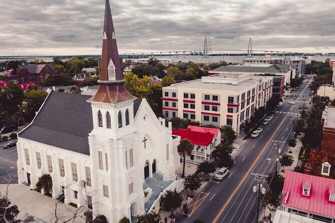 Yuletide Splendor A Christmas Walking Tour in Charleston - The Itinerary in Detail