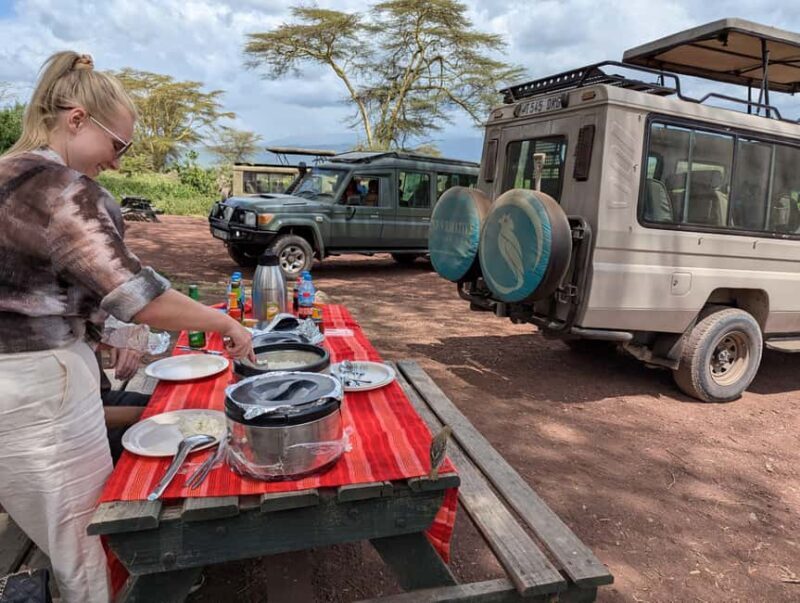 Zanzibar: 2-Day Ngorongoro & Tarangire Safari with Flights - The Itinerary in Detail