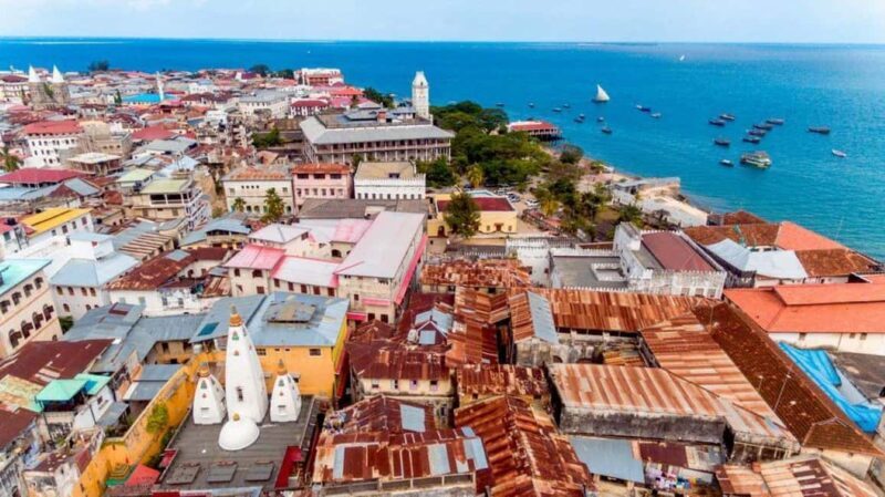 Zanzibar: Clear Kayak Tour with The Rock Restaurant Visit - Key Points