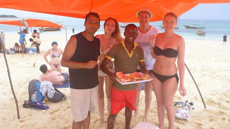 Zanzibar: Nakupenda Sandbank and Prison Island Tour & Lunch - Who Will Love This Tour?