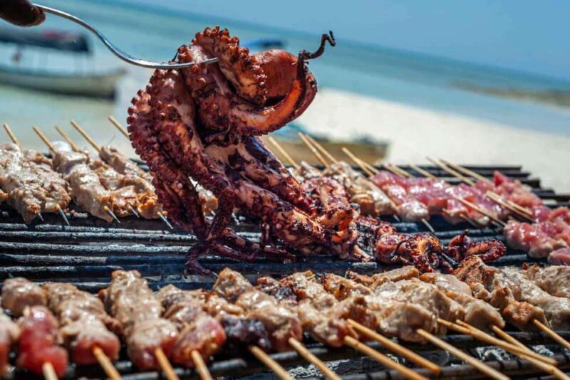 Zanzibar: Prison Island and Nakupenda, Boat Tour with lunch - FAQ