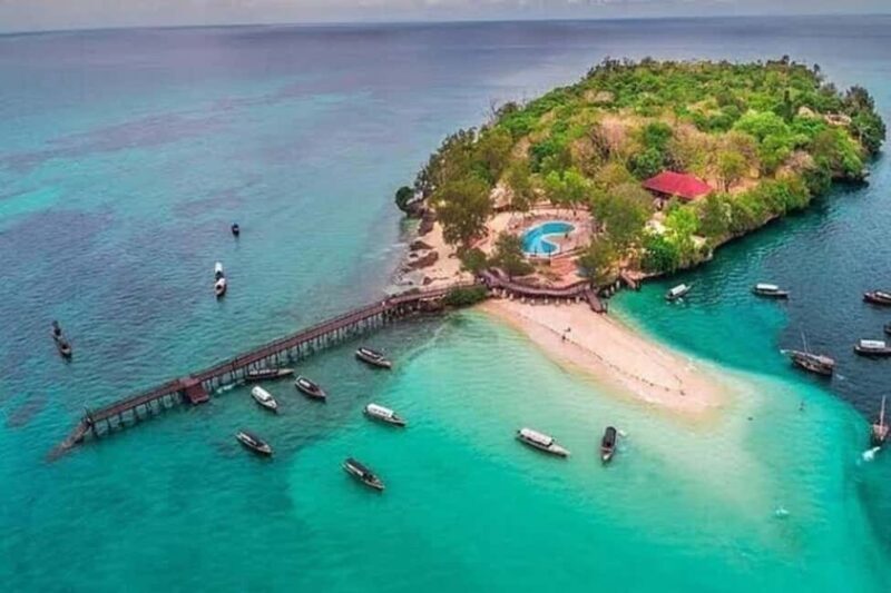 Zanzibar: Prison Island & Nakupenda Sandbank tour - Key Points