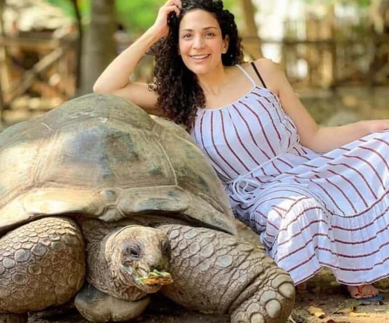 Zanzibar: Prison Island, Tortoises, and Sandbank Tour - What Previous Travelers Say
