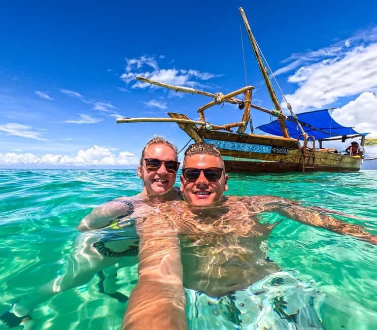 Zanzibar: safari blue snorkeling and sandbank - A Close Look at the Safari Blue Tour