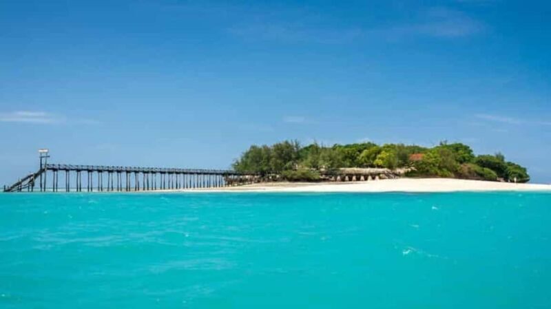Zanzibar: Salam Cave, Prison Island and Mtende Tour - In Summary