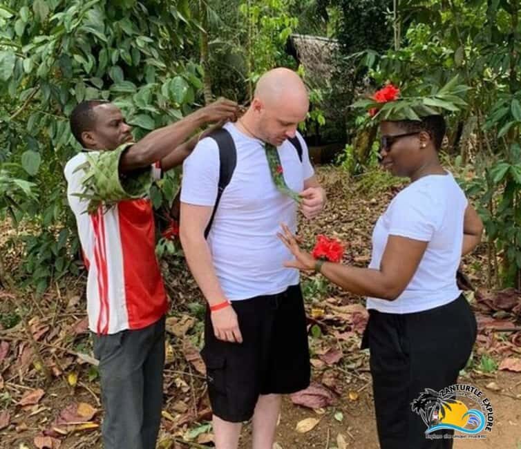 Zanzibar: Spice Farm Plantation Tour with Traditional Lunch - Key Points
