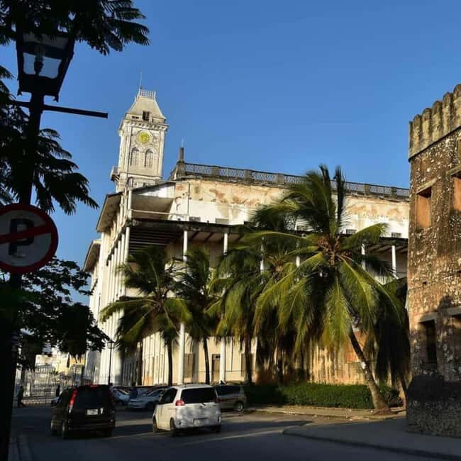 ZANZIBAR: Stone Town and Jozani Forest Guided tour - Exploring the Heart of Zanzibar: Stone Town