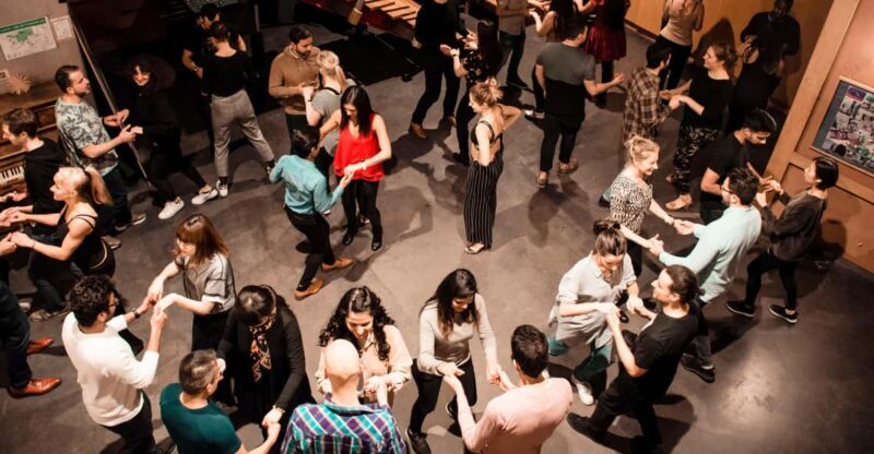 Zero to salsa for beginners - A Practical Look at the Salsa Class Experience