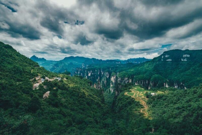 Zhangjiajie: 2-Day Private Tour National Forest Park - Final Thoughts: Who Should Consider This Tour?