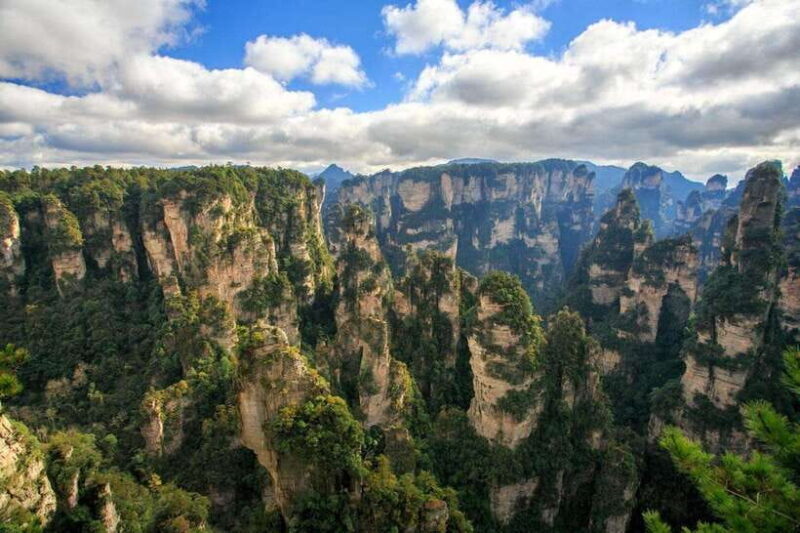 Zhangjiajie: Private Day Tour to Explore Avatar Mountain - Discovering Zhangjiajie: The Essential Experience