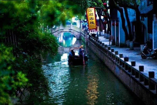 Zhouzhuang and Tongli Water Town Private Transfer Service from Shanghai - Zhouzhuang: The "Oriental Venice"