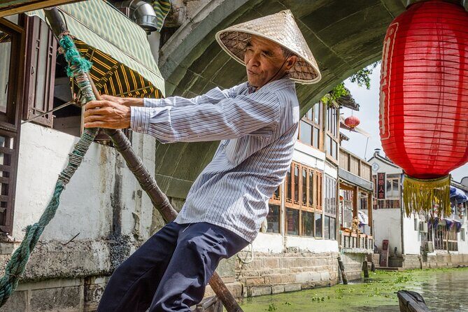 Zhujiajiao and Yu Garden Tour with Wonton Making in Shanghai - Exploring Shanghai in a Day: Zhujiajiao and Yu Garden Tour with Wonton Making