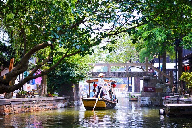 Zhujiajiao and Yu Garden Tour with Wonton Making in Shanghai - FAQ