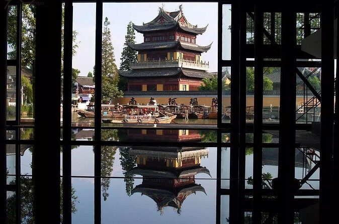 Zhujiajiao Private Day Tour and Shanghai Acrobatic Show - FAQ