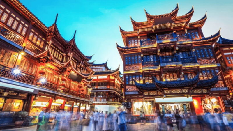 Zhujiajiao & Shanghai:Small Group Tour Water Town to Skyline - Practical Details and How the Day Unfolds