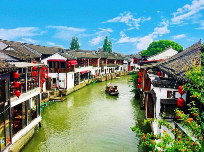 Zhujiajiao Water Town Private Tour with Night River Cruise - An Authentic Day in Zhujiajiao