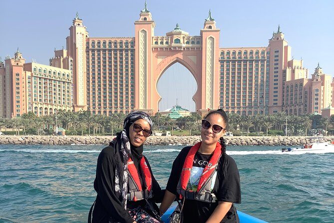 90-Min Speed Boat: Burj Al Arab, Atlantis, Ain Dubai & Ice Cream! - FAQ About the Dubai Speedboat Tour