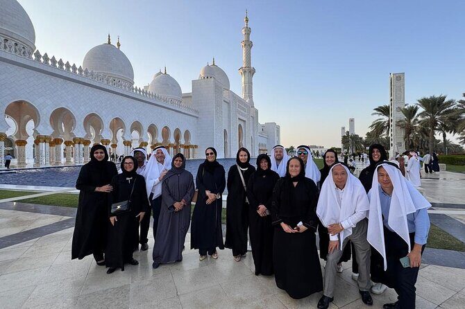 Abu Dhabi Airport Stopover, Transit or Layover Tour - An In-Depth Look at the Itinerary
