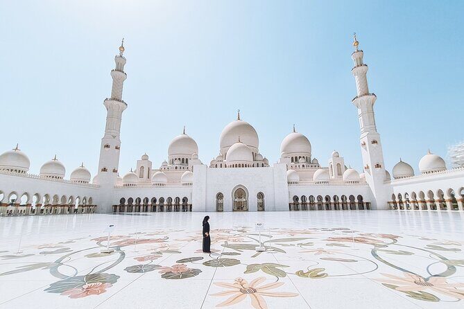 Abu Dhabi City Tour from Dubai: Qasr Al Watan, Emirates Palace, Mosque - A Closer Look at the Itinerary and Attractions