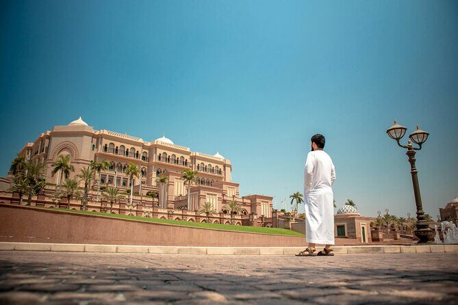 Abu Dhabi City Tour: Grand Mosque, Palace, Souk, Louvre & Ferrari - FAQs