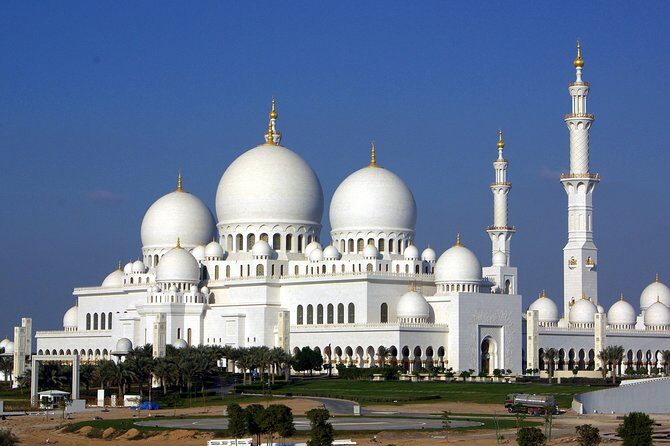 Abu Dhabi City Tour with Louvre Museum from Abu Dhabi - Key Points