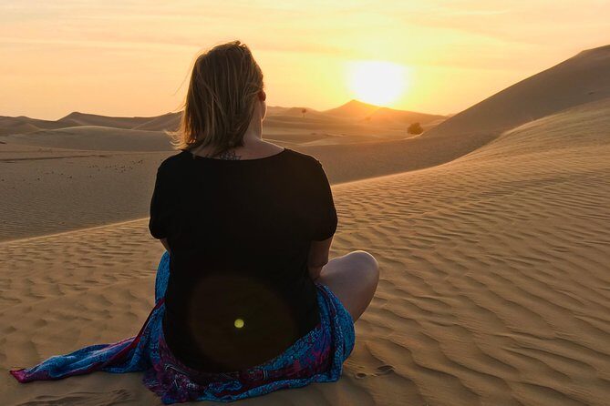 Abu Dhabi Desert safari with BBQ Dinner,Sandboarding & Camel ride - Exploring Abu Dhabi’s Desert: What the Tour Offers