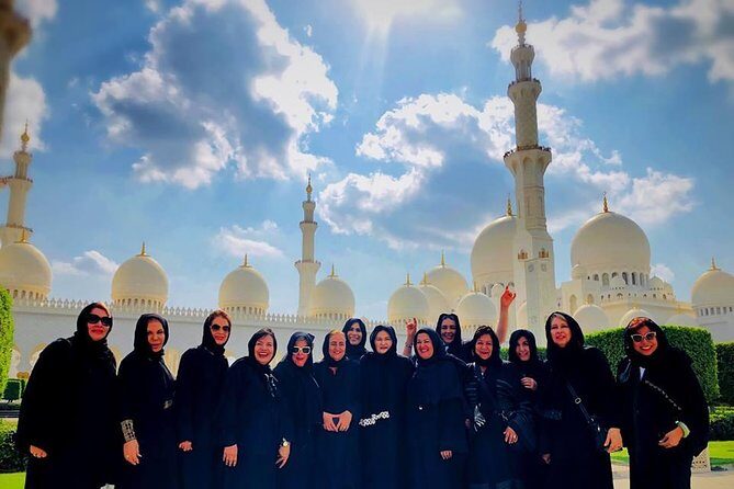 Abu Dhabi Full-Day Sightseeing Tour from Dubai with Mosque Visit - What the Tour Includes and How It Works